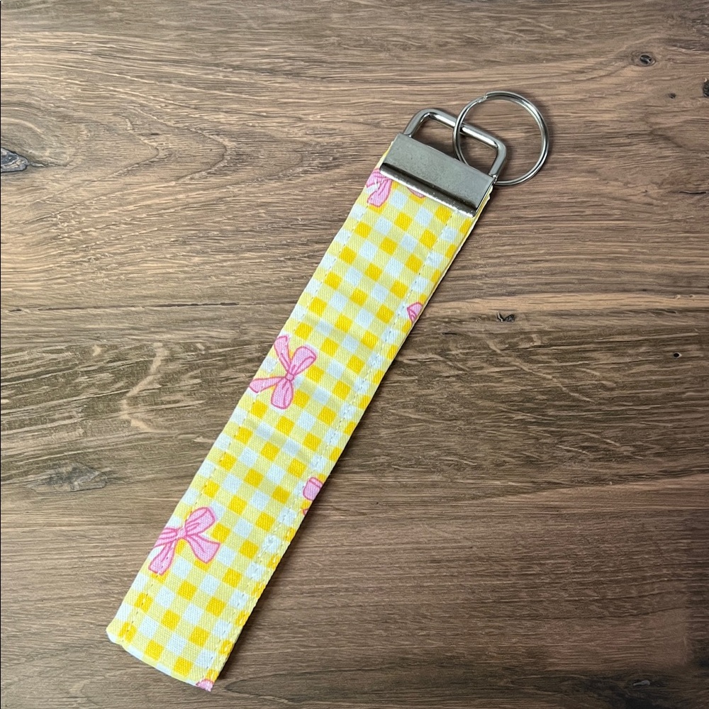 Handmade Keychain Yellow Checkered with Pink Bows